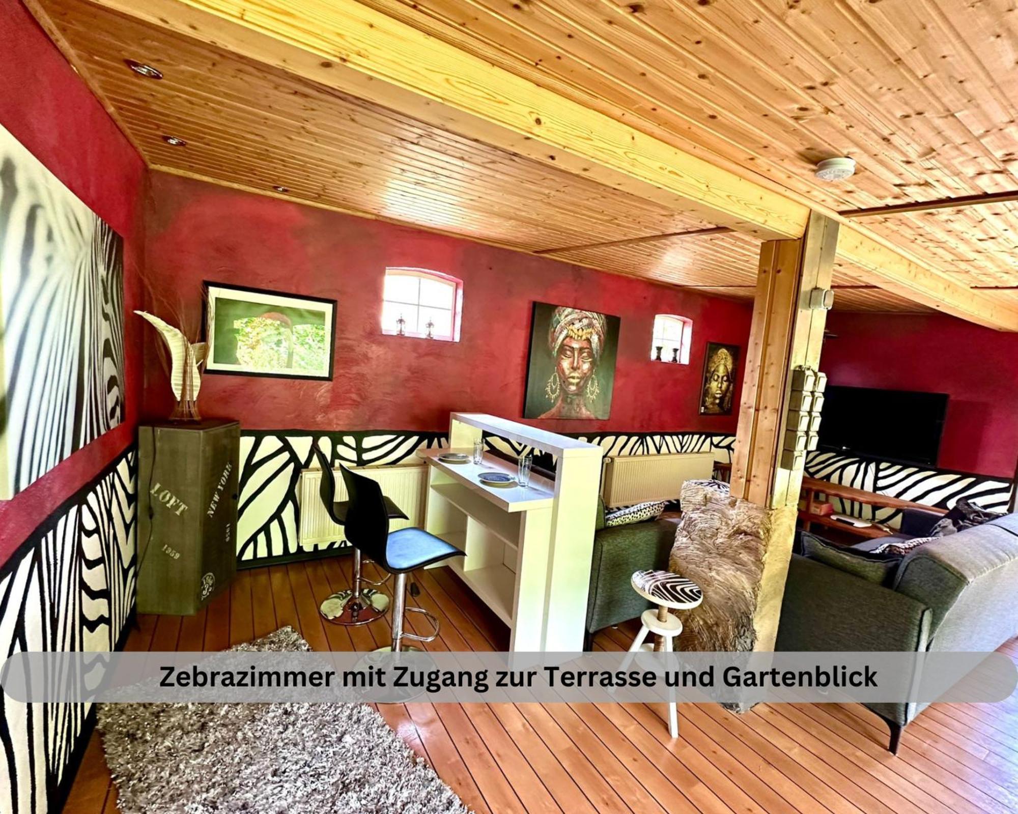 Lodge Of Africa - Einzigartige Themenzimmer, Eingezaeunten Garten, Sauna, Whirlpool & Kamin, Hunde Willkommen, Gasgrill, Voll Ausgestattete Kueche, Grosser Essbereich, Hamburg & Stade In Der Naehe Twielenfleth Buitenkant foto