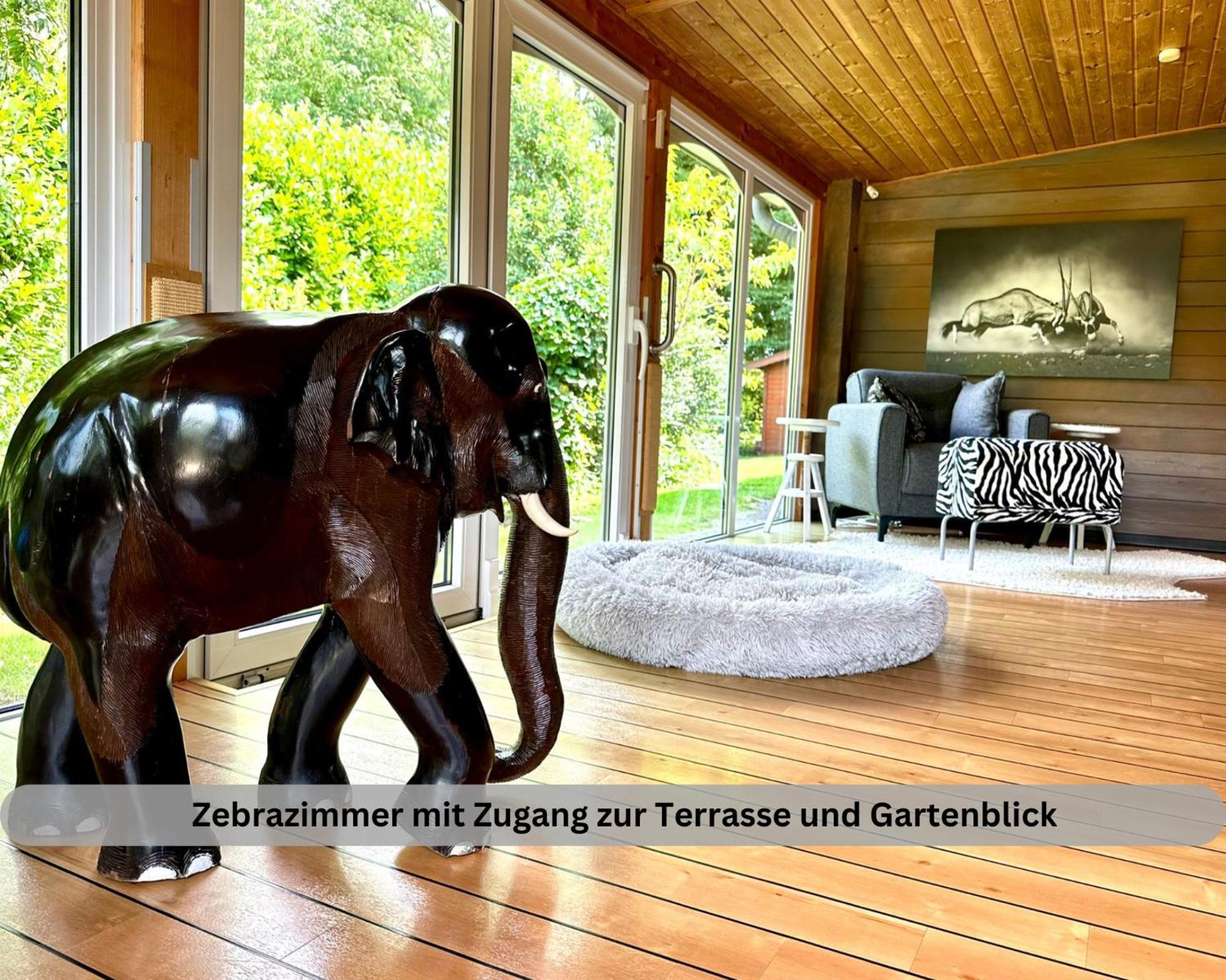 Lodge Of Africa - Einzigartige Themenzimmer, Eingezaeunten Garten, Sauna, Whirlpool & Kamin, Hunde Willkommen, Gasgrill, Voll Ausgestattete Kueche, Grosser Essbereich, Hamburg & Stade In Der Naehe Twielenfleth Buitenkant foto